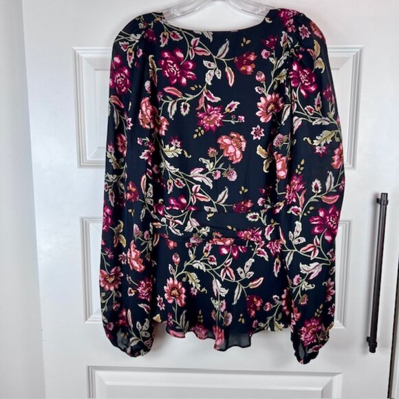 A.L.C. Silk Floral Twist-Front Blouse Black Multicolor Long Sleeve Size 10 - Picture 3 of 10